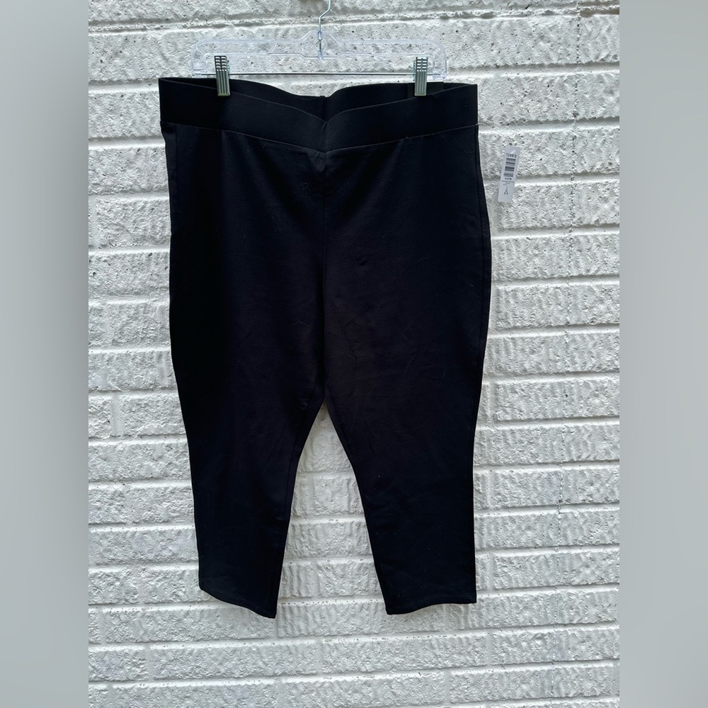 Torrid Crop Leggings